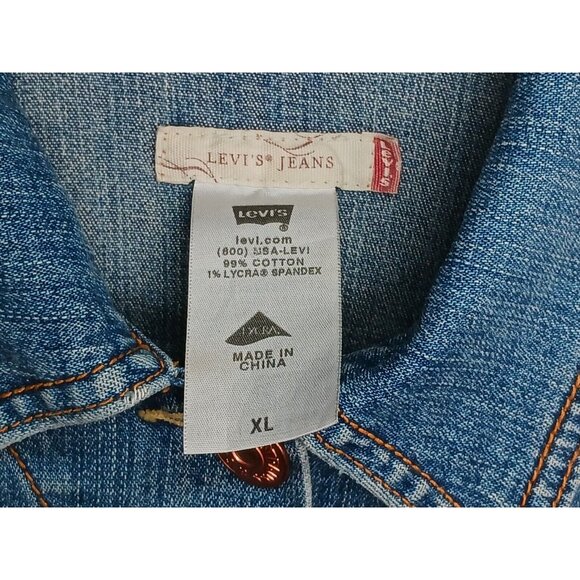 Levis Womens XL Cropped Blue Denim Trucker Jacket Copper Buttons Western Boxy - Picture 9 of 11